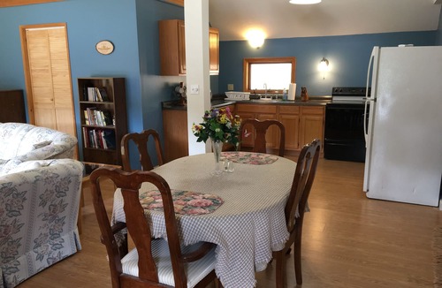 Monroe House | Quiet, beautiful waterfront property on Connecticut river with mountain views!