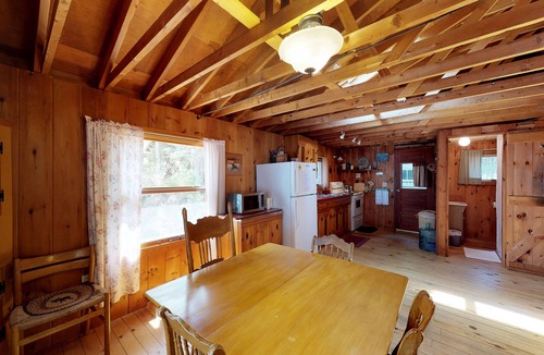 Northeast Somerset Cabin | Quiet Dog-Friendly Waterfront Getaway with Private Beach, Dock, & Firepit