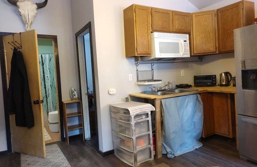 North Pole Cabin | Quiet, Humble, 1-bedroom cabin in charming North Pole perfect for a cozy getaway