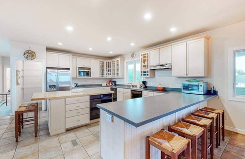Ocean View House | Quillens Point home w/5 decks, screened porch, grill & shared tennis - dogs OK