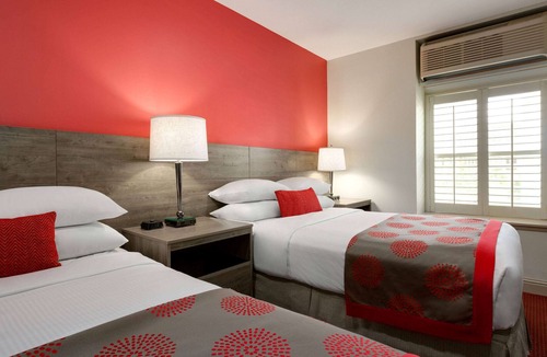 Downtown Oakland Hotel | Ramada by Wyndham Oakland Downtown City Center