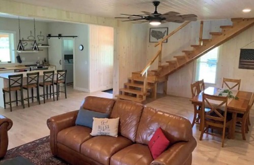 Perrysville House | Raylin Farmhouse Mohican Area Vacation Rental Pet-Friendly!