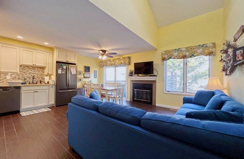 Diamond Beach House | Recently Remodeled Bayside Retreat in the Tranquility of Diamond Beach!