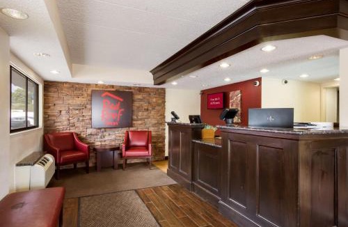 Grand Rapids Hotel | Red Roof Inn Grand Rapids Airport