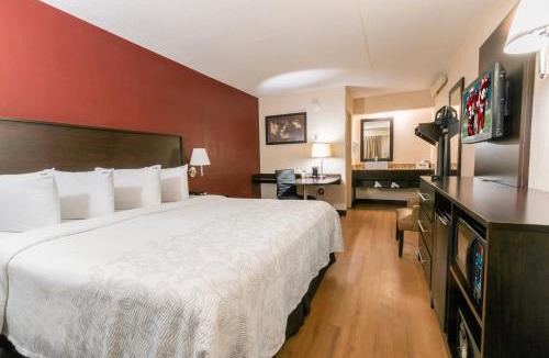 Dublin Hotel | Red Roof Inn PLUS+ Columbus - Dublin