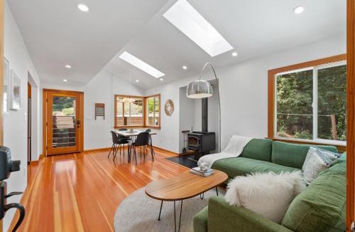 Ben Lomond House | Redwood Oasis - Luxe Santa Cruz Cabin w/Hot Tub