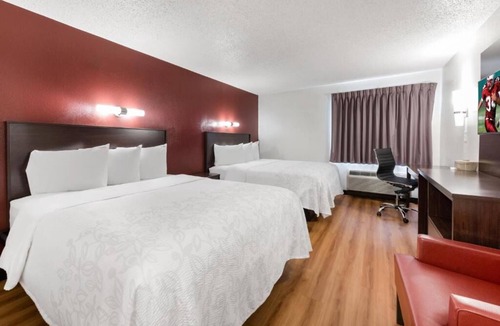 Crosswoods Hotel | Relax and Unwind in Budget-Friendly Room Near Polaris Fashion Place + Parks