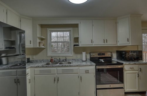 New Concord House | Relax at Garfield House: Your Peaceful New Concord Getaway