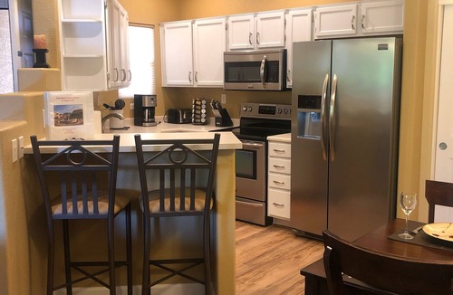 North Mountain Condo | Remodeled Gated Unit with Large Decks, 3 pools, Hot Tubs, Tennis, Pickleball