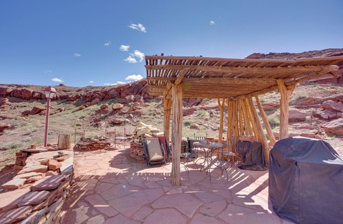 Moab Apartment | Remote Base Camp: Disc Golf, Hike, ATV & Views