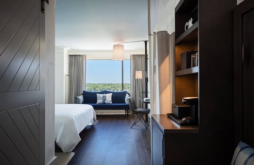 Westerville Hotel | Renaissance Columbus Westerville-Polaris Hotel