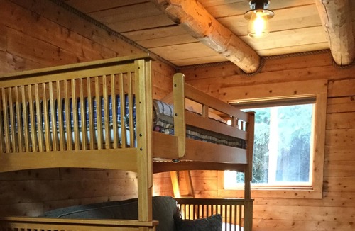 Primrose Cabin | Renfro's Lakeside Retreat - Cabin 5