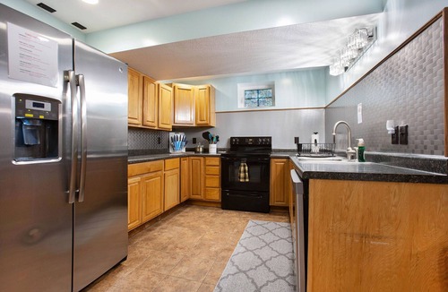Byron Center House | Renovated Dairy Barn – 4 Bedrooms, 5 Beds, 2.5 Baths, Huge, Accessible & Stylish