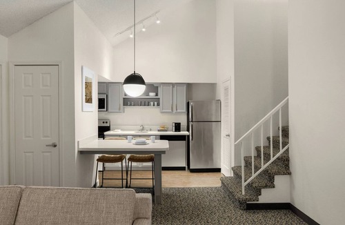 Shoreline West Hotel | Residence Inn by Marriott Palo Alto Mountain View