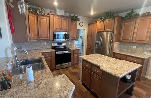 Pueblo El Mirage House | Resort community with fabulous amenities! Full month rentals ONLY available.
