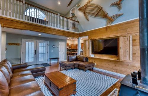 Kodiak House | Reunion House Downstairs Hot Tub 2BR 2BA