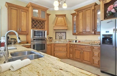 Caloosahatchee Villa | Riverhouse Pearl - Cape Coral Riverfront Villa with Dock