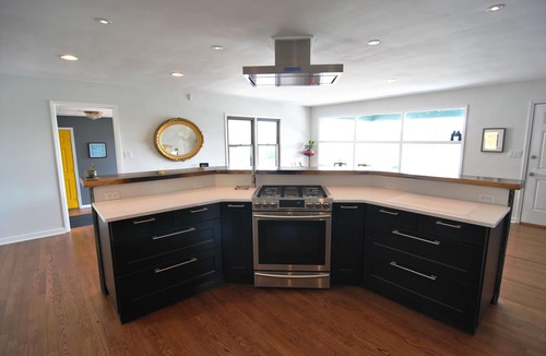 Latonia House | ☆Riverview ☆Close to Downtown ☆Lrg Modern Home