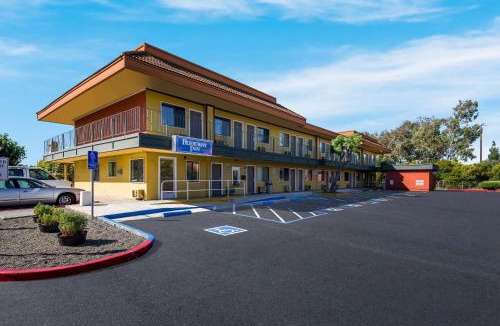 Livermore Hotel | Rodeway Inn Livermore