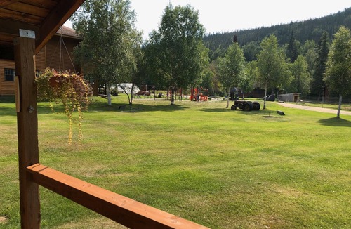 Fairbanks North Star Borough Cabin | Romantic Alaskan Getaway ! Cozy Aurora Log Cabin at Hot Springs near Fairbanks