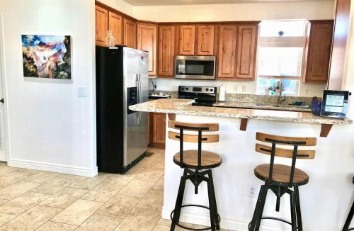Page House | Rustic Cottage Rental in Lake Powell, Arizona, Perfect for a Weekend Getaway