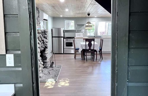 Corinth Cabin | Rustic, Pet Friendly Cabin on the Hudson River, Perfect for a Glamping Weekend in the Adirondacks