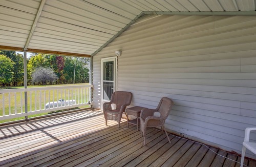 Lupton City House | Rustic Whitwell Home w/ Grill, Near State Parks!