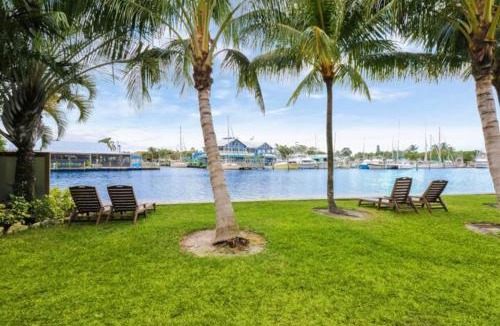 Stuart Apartment | Sailfish Suites - 12 - waterfront lodging