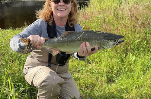 Gustavus Cabin | SALMON RIVERBEND LODGE FISHERMEN CABIN WTH RIVER ACCESS FISH RIGHT OUT YOUR DOOR