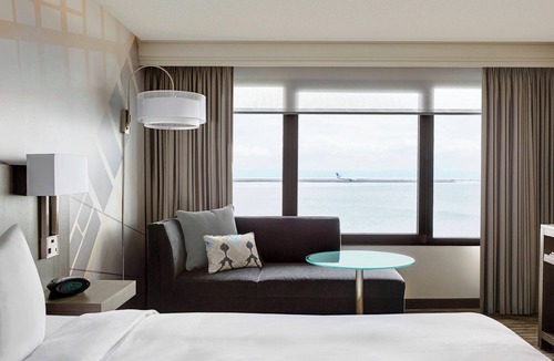 Burlingame Hotel | San Francisco Airport Marriott Waterfront
