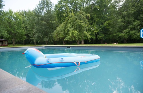 Oberlin House | Secluded 5-Acre Oberlin Escape · Saltwater Pool & 6-Person Hot Tub