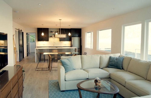 North Douglas Condo | Secluded Beach Condo - Upper Level - Modern Design w/180° View of Mountain & Sea
