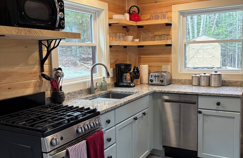 Marshfield Cabin | Secluded Lakefront, Dog-Friendly Cabin with Canoe, 7 Miles from the Ocean