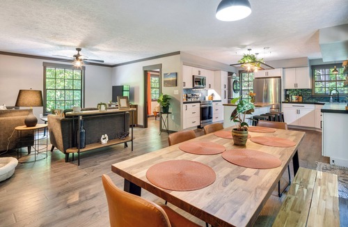 Old Fort House | Secluded Mountain Retreat: 30 Mi to Asheville!