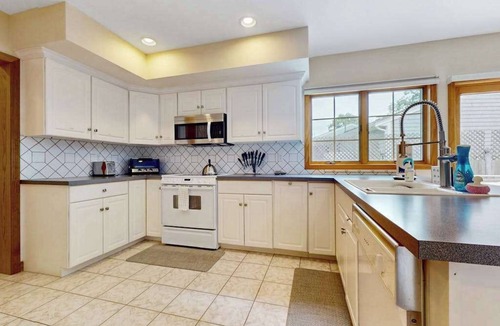 West Hyannisport House | Serene home near the beach with open floor plan, yard, grill, & central AC