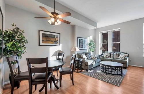 Soulard House | Settle into Soulard 6 Bedrooms 4 full baths
