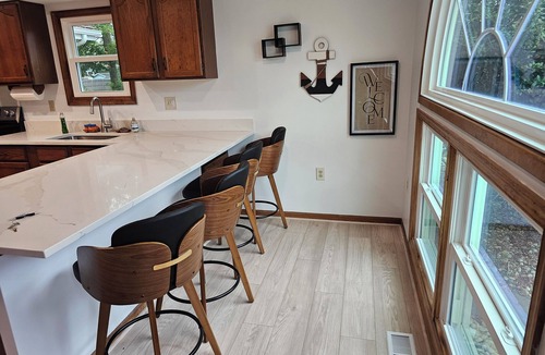 Caine Woods House | SHORT WALK TO BEACH, QUIET RESIDENTIAL NEIGHBORHOOD