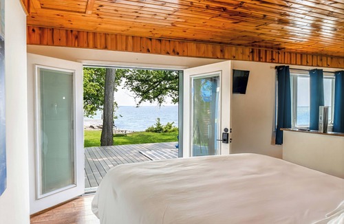 Gypsum Apartment | Simply Kelleys Resort -The Great Escape East- charming and renovated 2-bed!