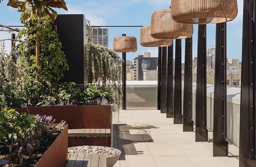 Tenderloin House | Skyline King at The Line San Francisco, Pets Allowed, Short Drive to Oracle Park