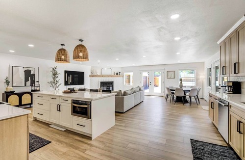 Central Colorado Springs House | Sleeps 14+, Indoor Heated Pool, Fire Pit & Hot Tub, Luxury Retreat for Group
