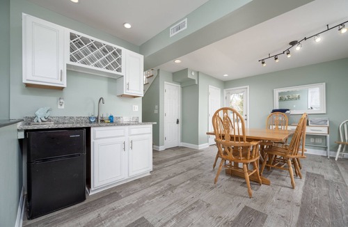 Rehoboth by the Sea House | Sleeps 8 in the heart of DEWEY with a short 1.5 block walk to the beach