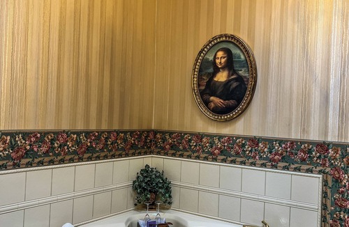 Spruce Pine Hotel | Smithmore Castle [ America's only 5 Star Castle Hotel ]