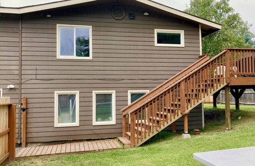 Soldotna Condo | Soldotna Mid-Town Suite Near Soldotna Creek Park & The Kenai River.