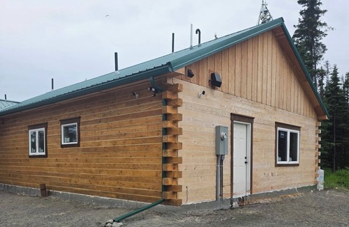 Soldotna House | SOLDOTNA SILVER TIP LODGE — Authentic Alaska Log Lodge Near World-Class Fishing