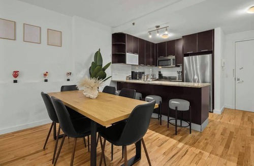 Midtown West Apartment | Spacious 2BR Steps from Time Square & Hudson Yards