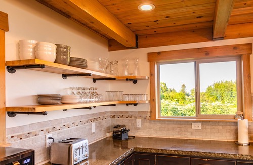 Homer House | Spacious 4-bedroom house on Kachemak Bay with Amazing Views in Homer, AK