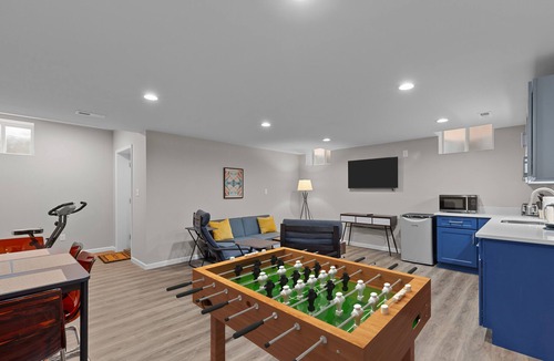 The Gate House | Spacious 5BR Home | Amazing Shower | Near SLU & Tower Grove | The Gate STL