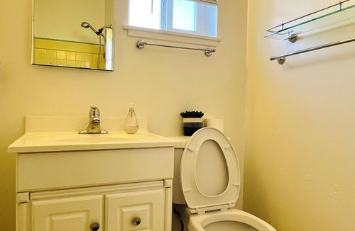 West San Jose House | Spacious 6-bedroom house in delightful San Jose with AC