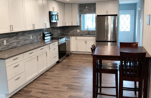 St. Marys House | Spacious 6 bedroom, 5 bathroom, and 2 game room house on Grand Lake!