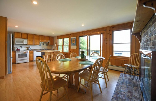 Raymond House | Spacious 7-Bedroom Lakeside Retreat on Little Sebago Lake
